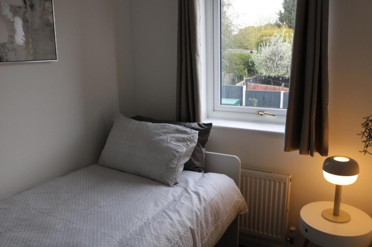 Charming 2 Bed House - Family Friendly Villa Nottingham Kültér fotó